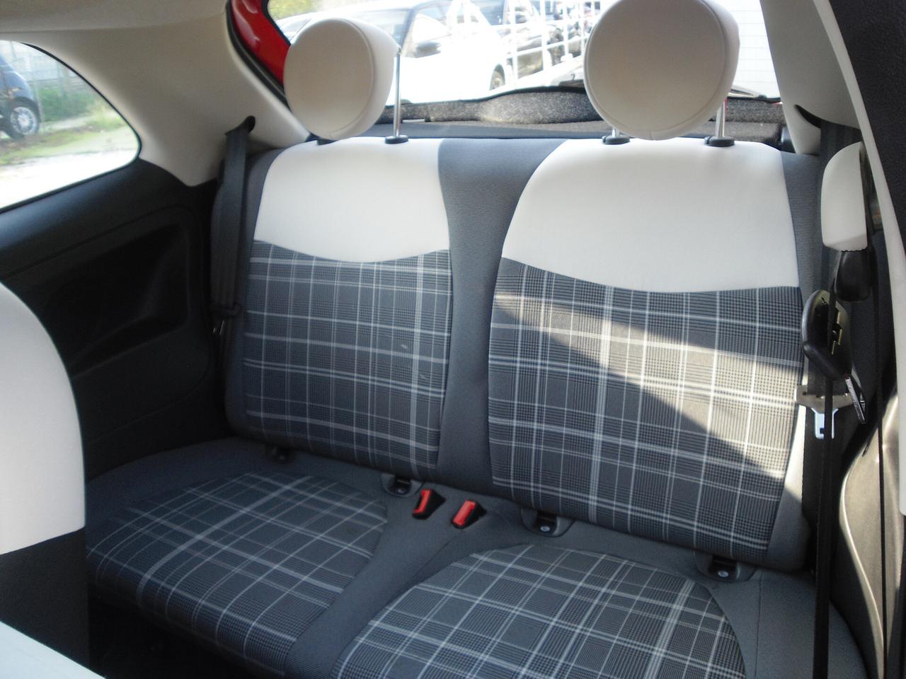 Fiat 500 1.0 HYBRID RED EDITION 2023
