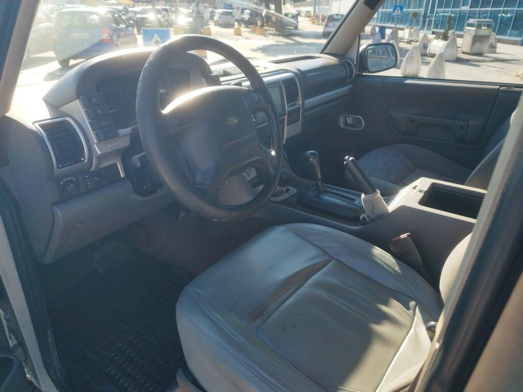 Land Rover Discovery 2.5 Td5 5p. Autocarro Luxury