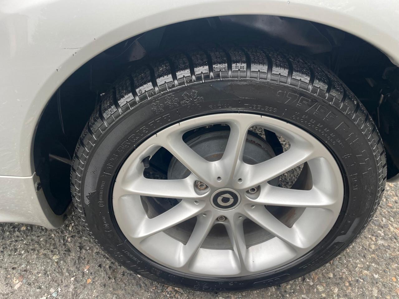 Smart ForTwo 1000 52 kW MHD coupé pulse