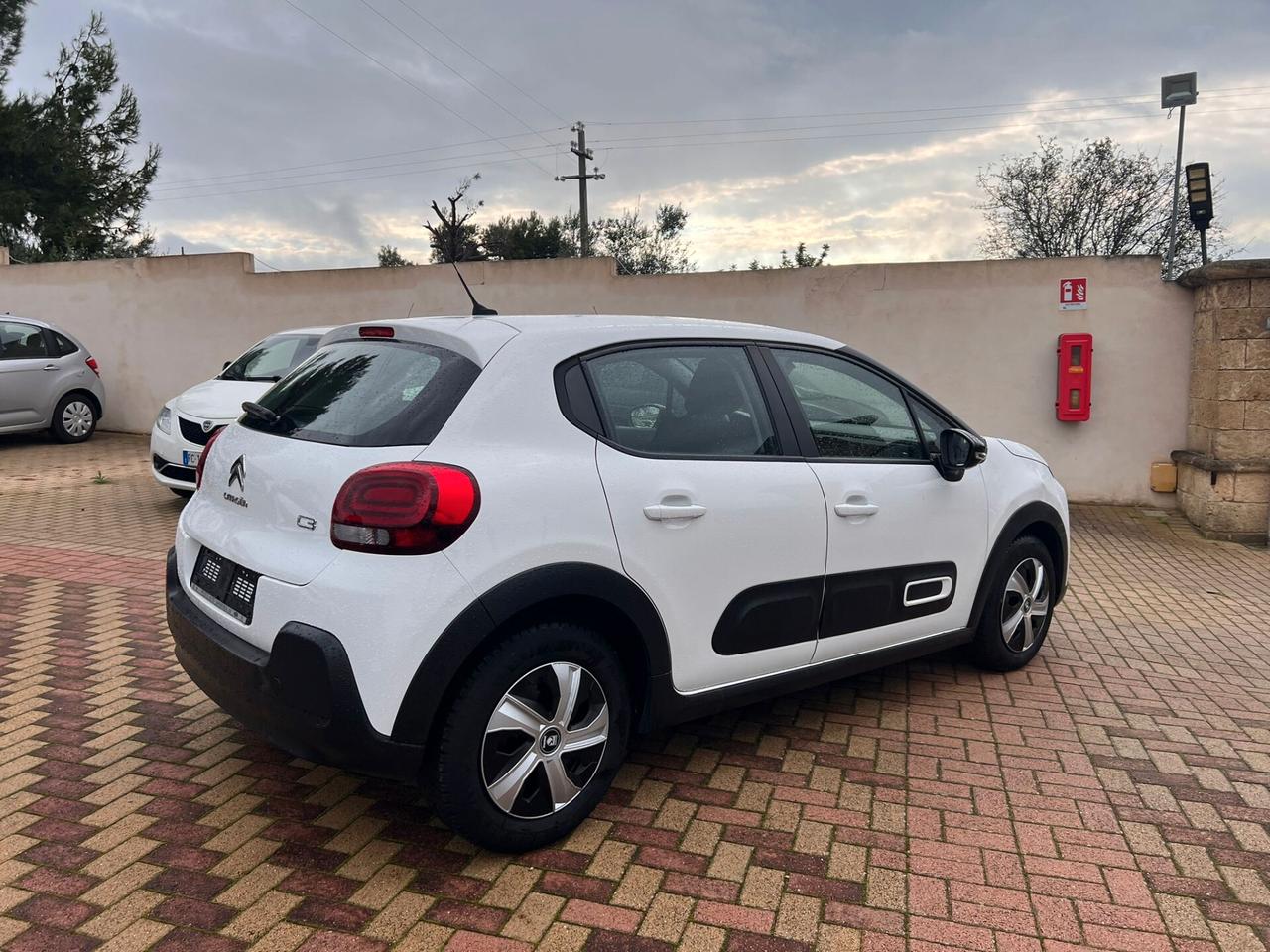 Citroen C3 PureTech 83 S&S Business