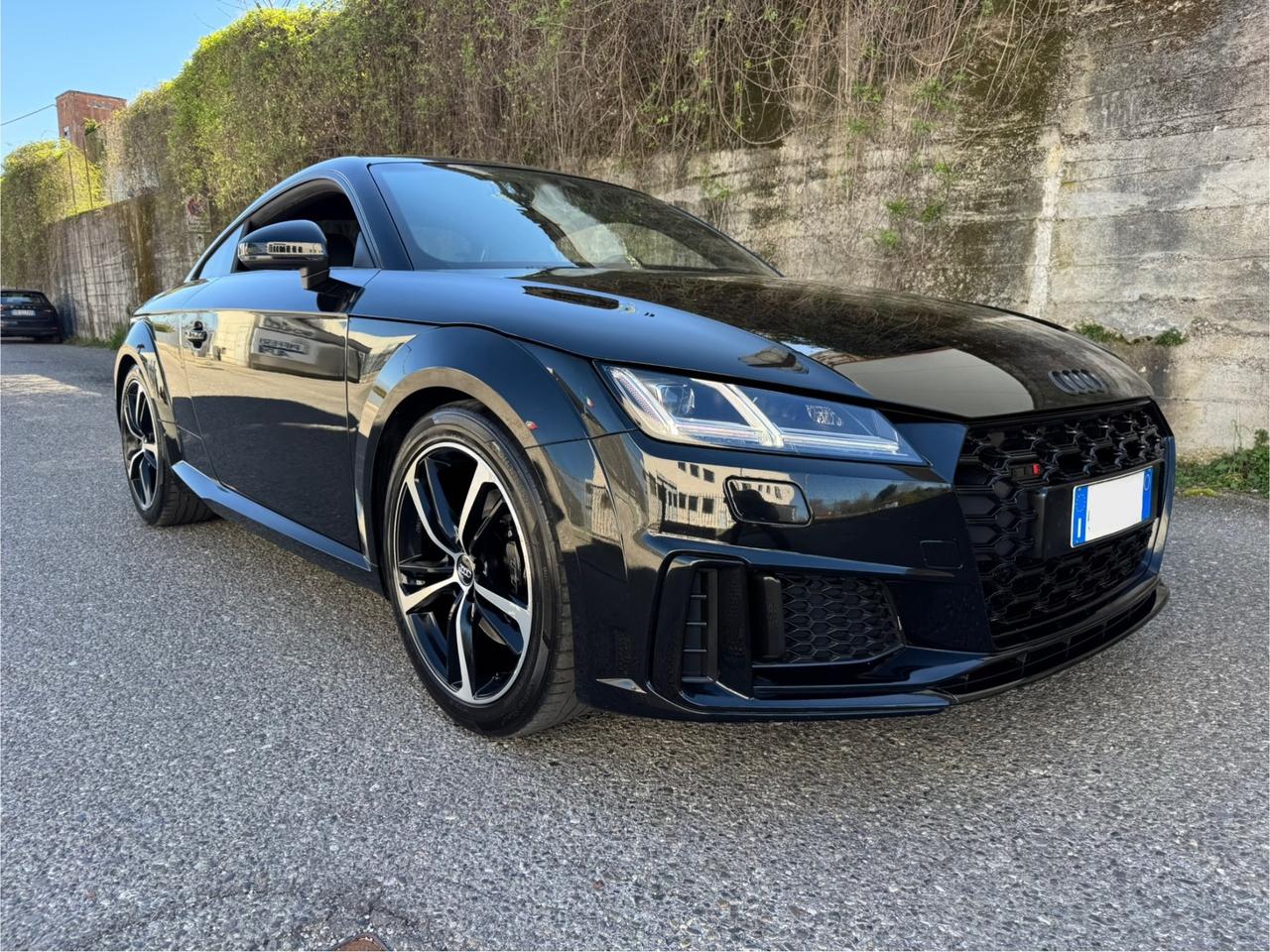 Audi TTS S tronic Quattro