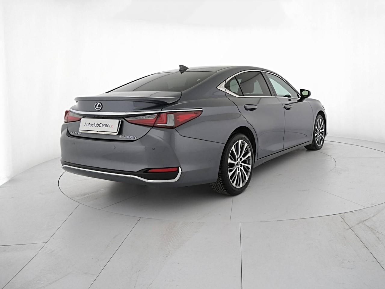 Lexus ES 300h 2.5 Executive