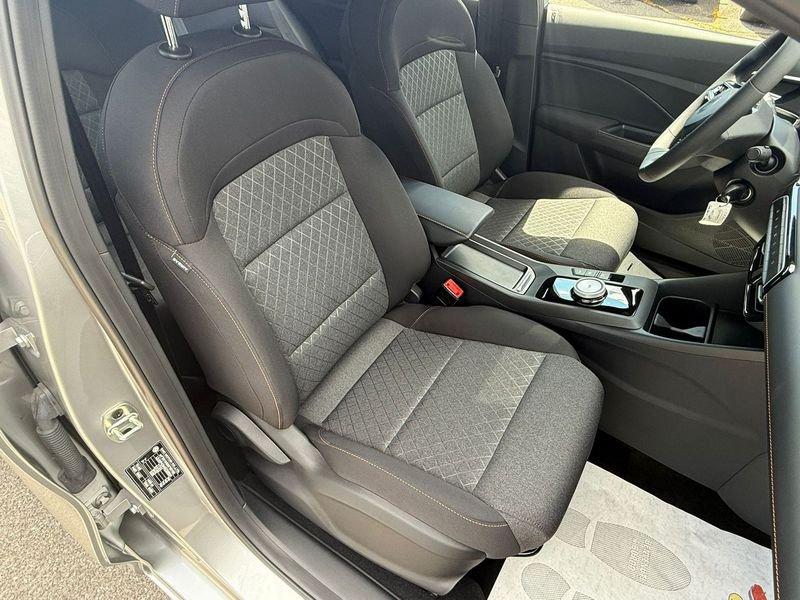 MG MG3 MG3 5p 1.5 Hybrid+ ( 194cv complessivi ) automatica Standard