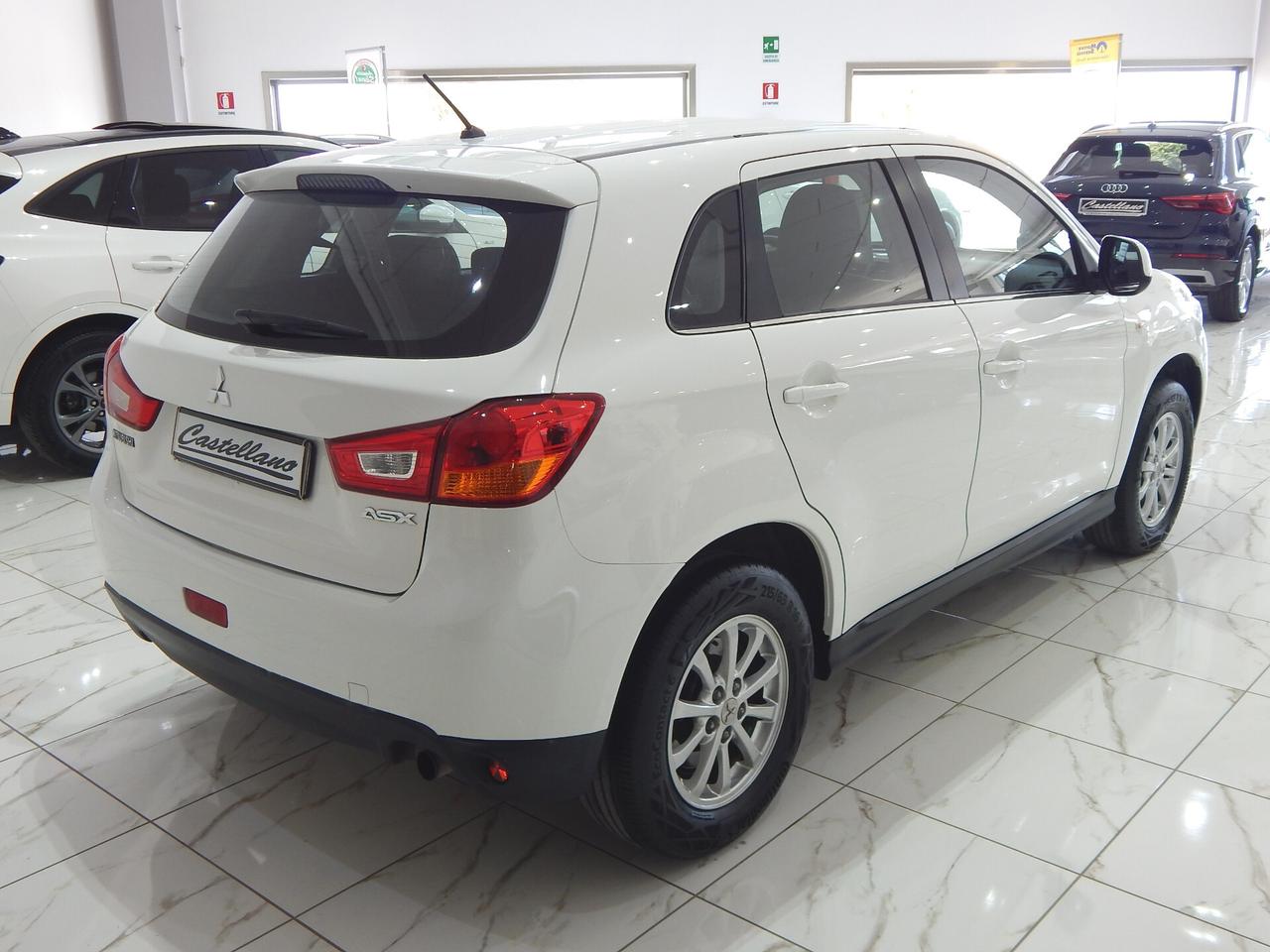 Mitsubishi ASX 1.8 Invite 2wd