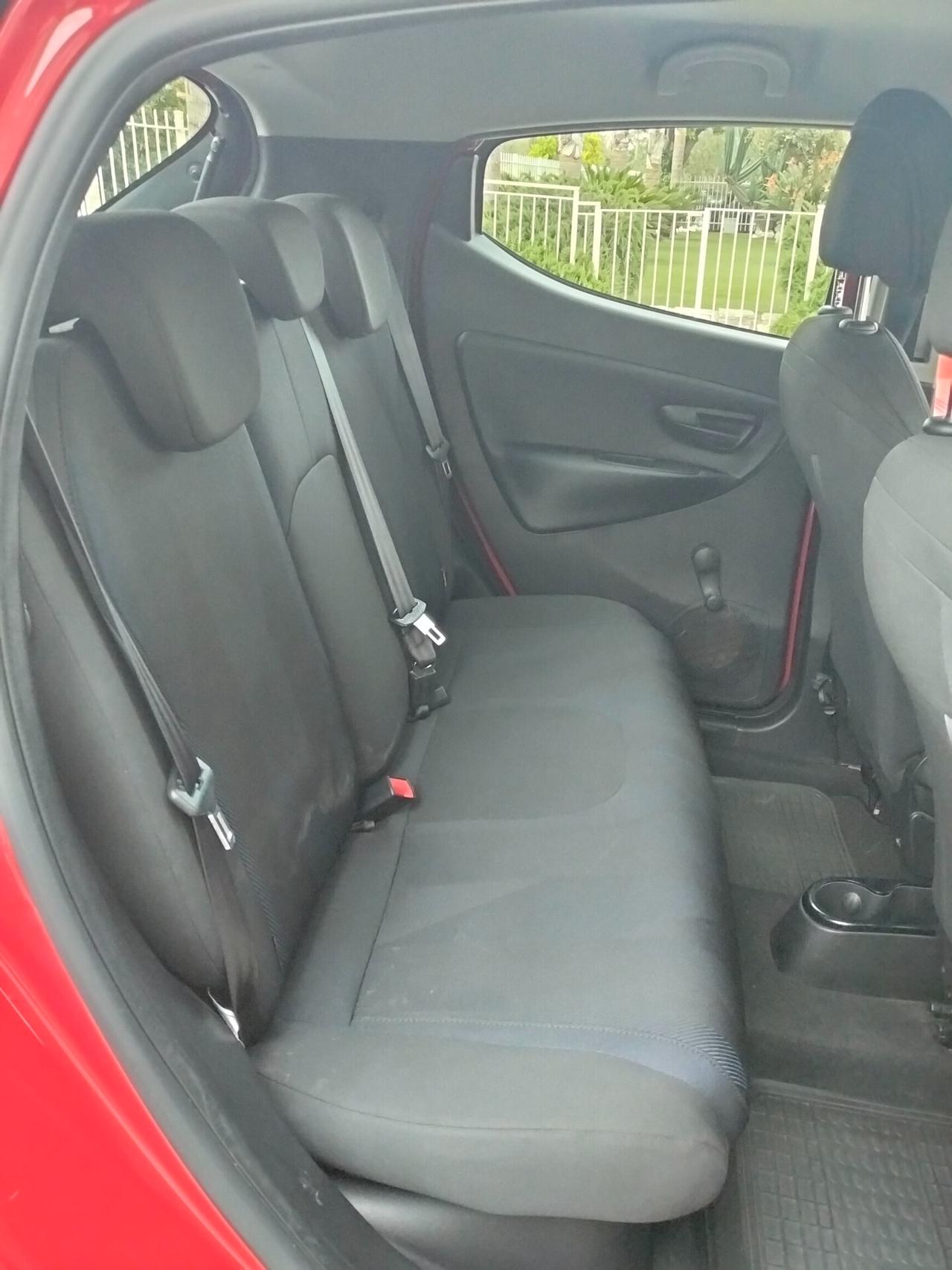 Lancia Ypsilon 1.2 69 CV 5 porte GPL Ecochic Platinum
