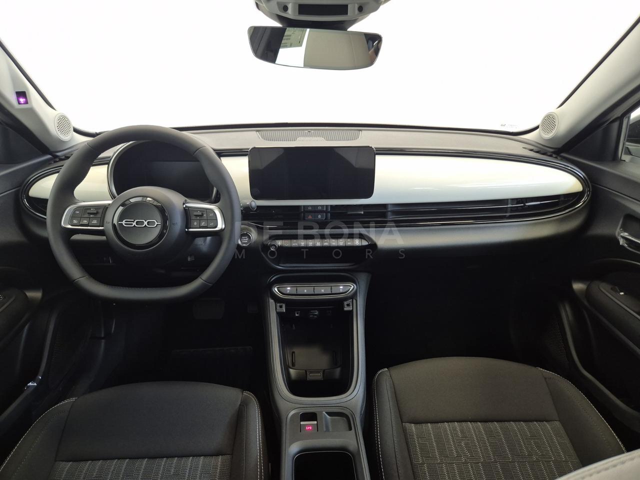 Fiat 600 1.2 hybrid icon 110cv auto