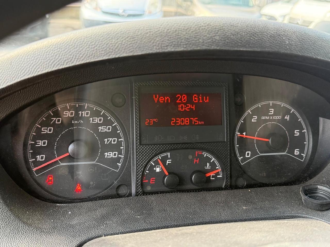 Fiat ducato 2.3 multijet passo medio