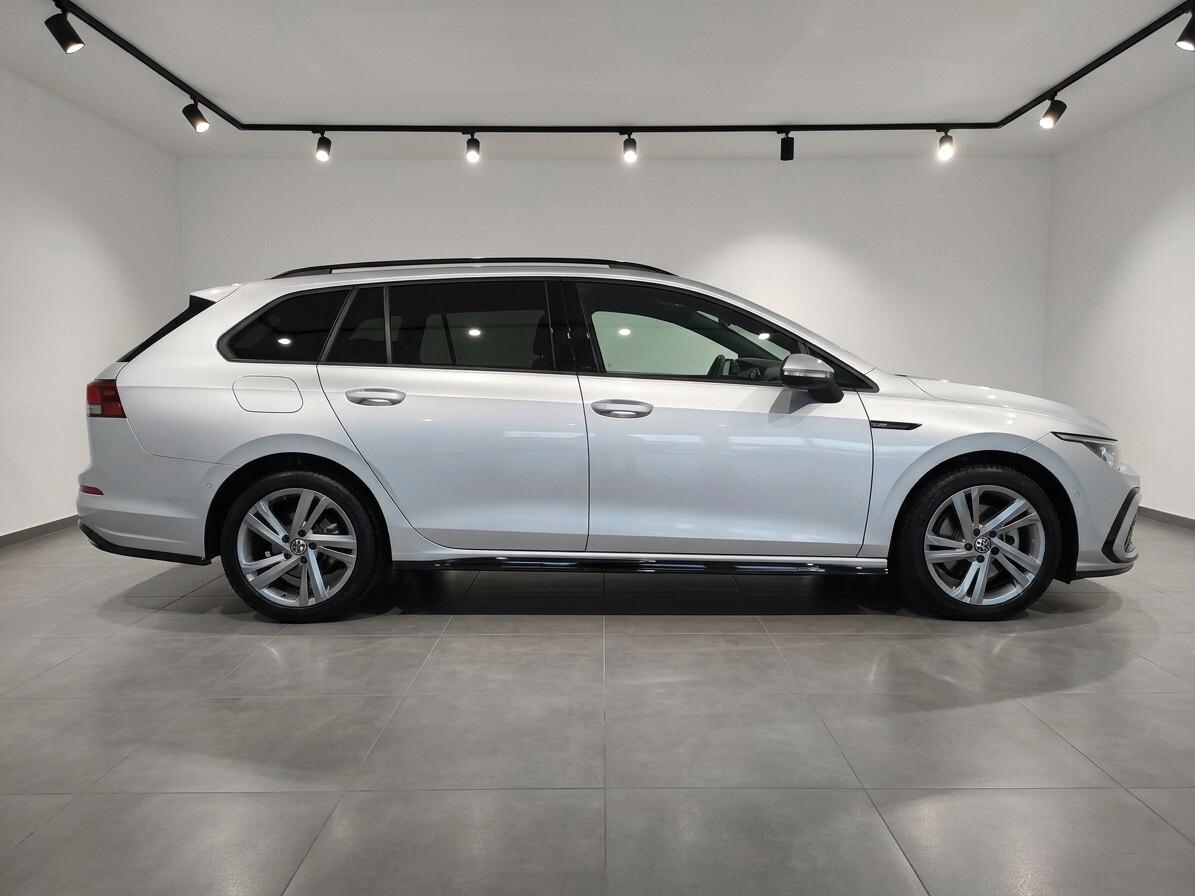 VOLKSWAGEN Golf Variant 2.0 TDI 150 CV DSG R-Line