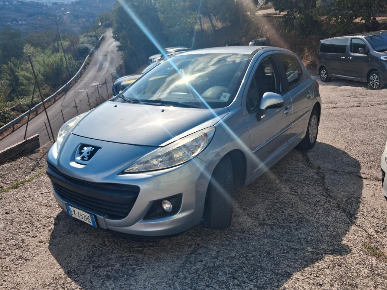 Peugeot 207 1.4 HDi 70CV 5p. Sweet Years