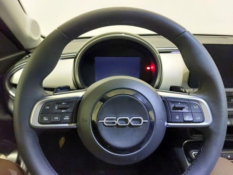 FIAT 600 600 Hybrid 100 CV DCT MHEV La Prima