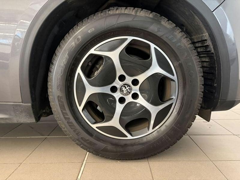 Alfa Romeo Stelvio 2.2 TD 160 CV Super Business AT8 RWD