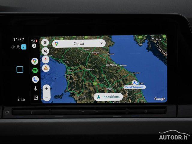 VOLKSWAGEN Golf Variant 2.0 TDI Life DSG Fari LED, App-Connect, ACC KM CER