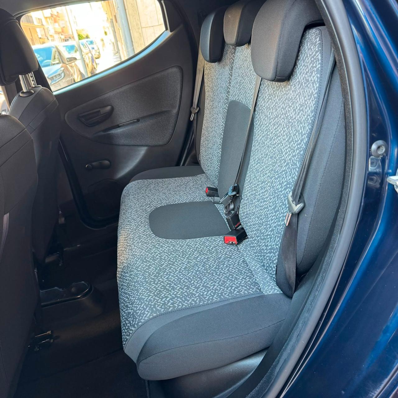 Lancia Ypsilon 1.2 benzina 69cv Elefantino Blu