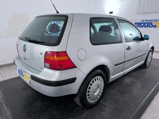 VOLKSWAGEN Golf 3p 1.6 Comfortline