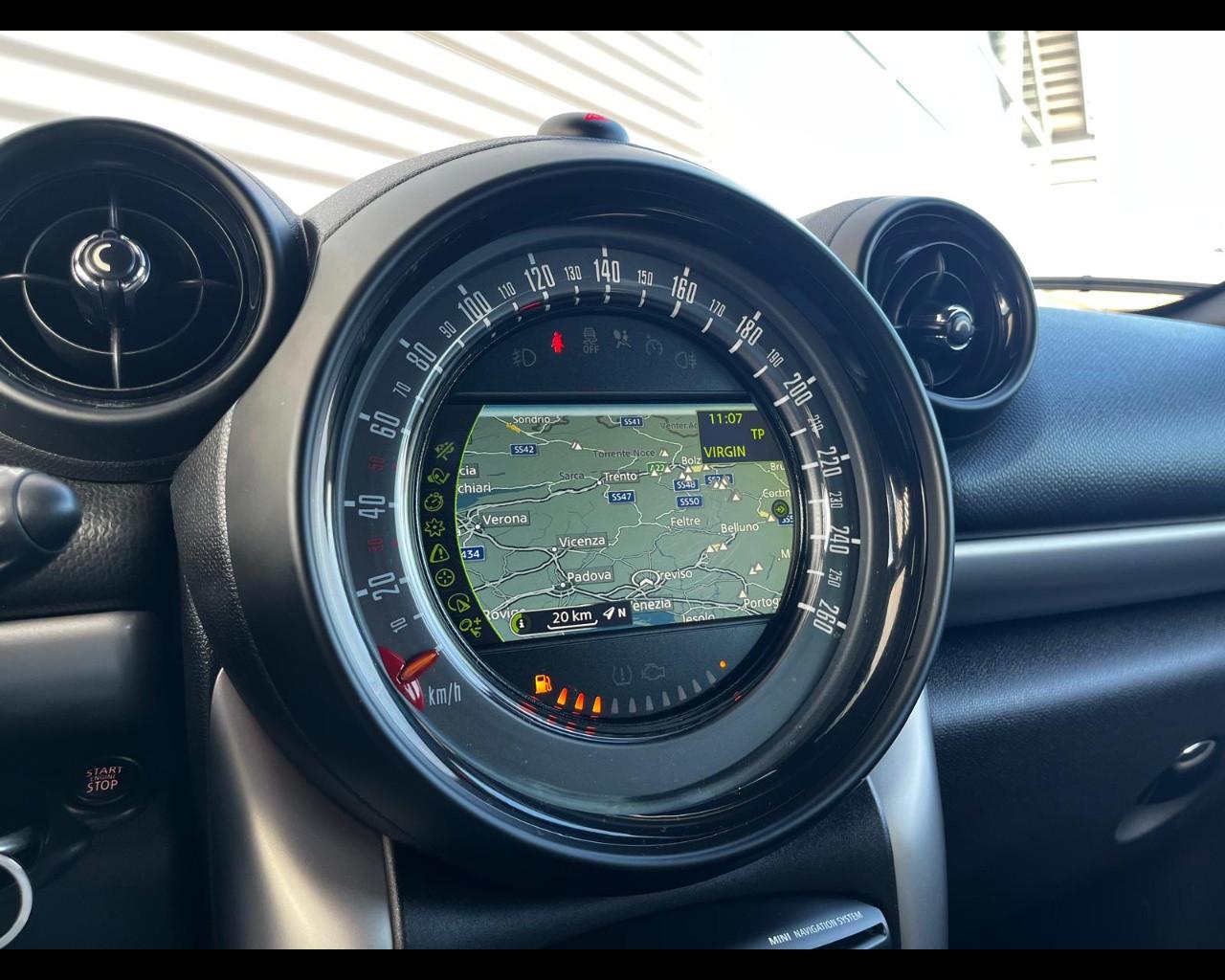 MINI MINI COUNTRYMAN 1.6D COOPER BUSINESS E6