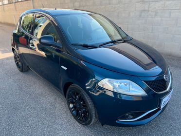 Lancia Ypsilon 1.3 mjt Gold 95cv E6 PDC/CLIMA/16;/TEL. OK NEOPAT.