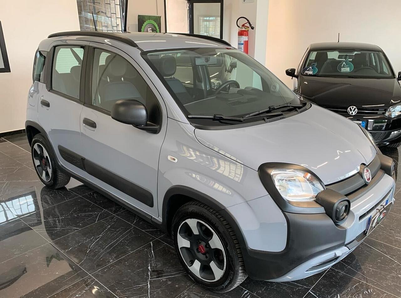 Fiat Panda 1.0 FireFly S&S Hybrid City Cross