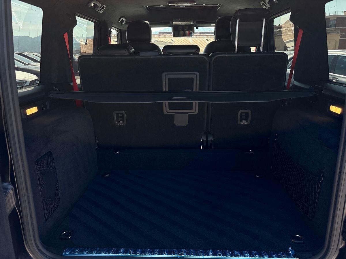 Mercedes-Benz G AMG 63 585cv auto