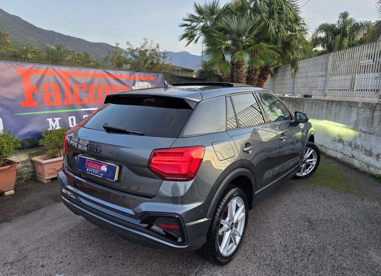 AUDI Q2 3X S-LINE BLACK EDITION