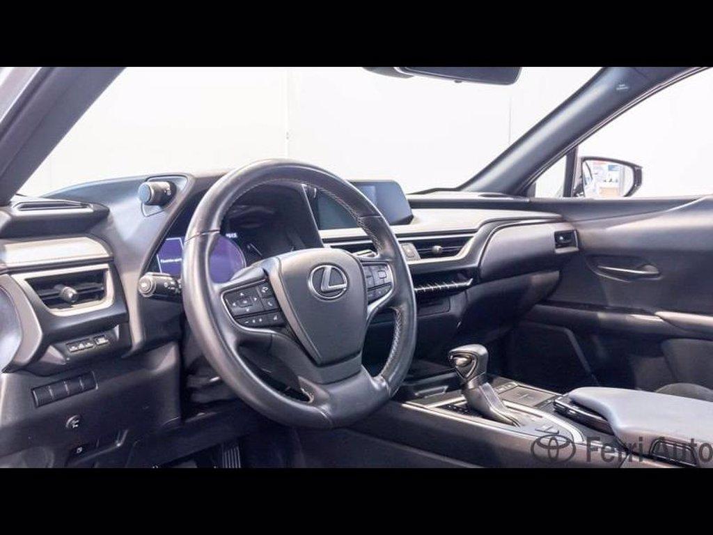 LEXUS Ux 250h 2.0 executive 2wd cvt del 2019
