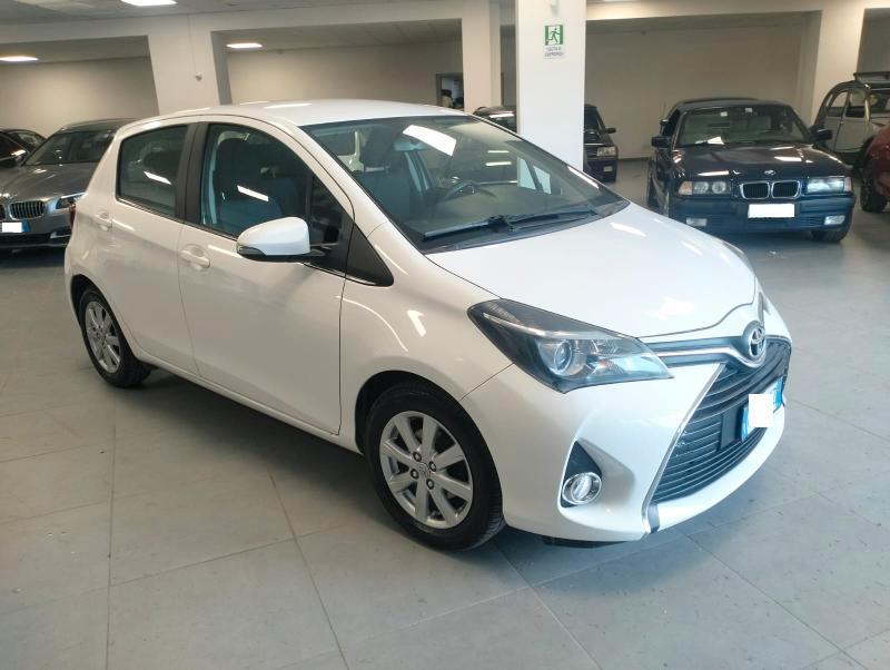 Toyota Yaris 5 Porte Yaris 5p 1.0 Cerchi Camera