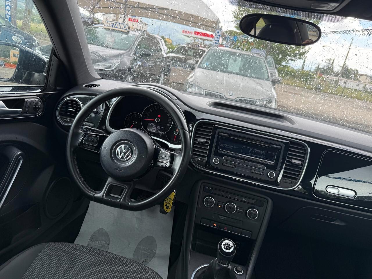 "UNA CHICC " Volkswagen Maggiolino 1.6 TDI
