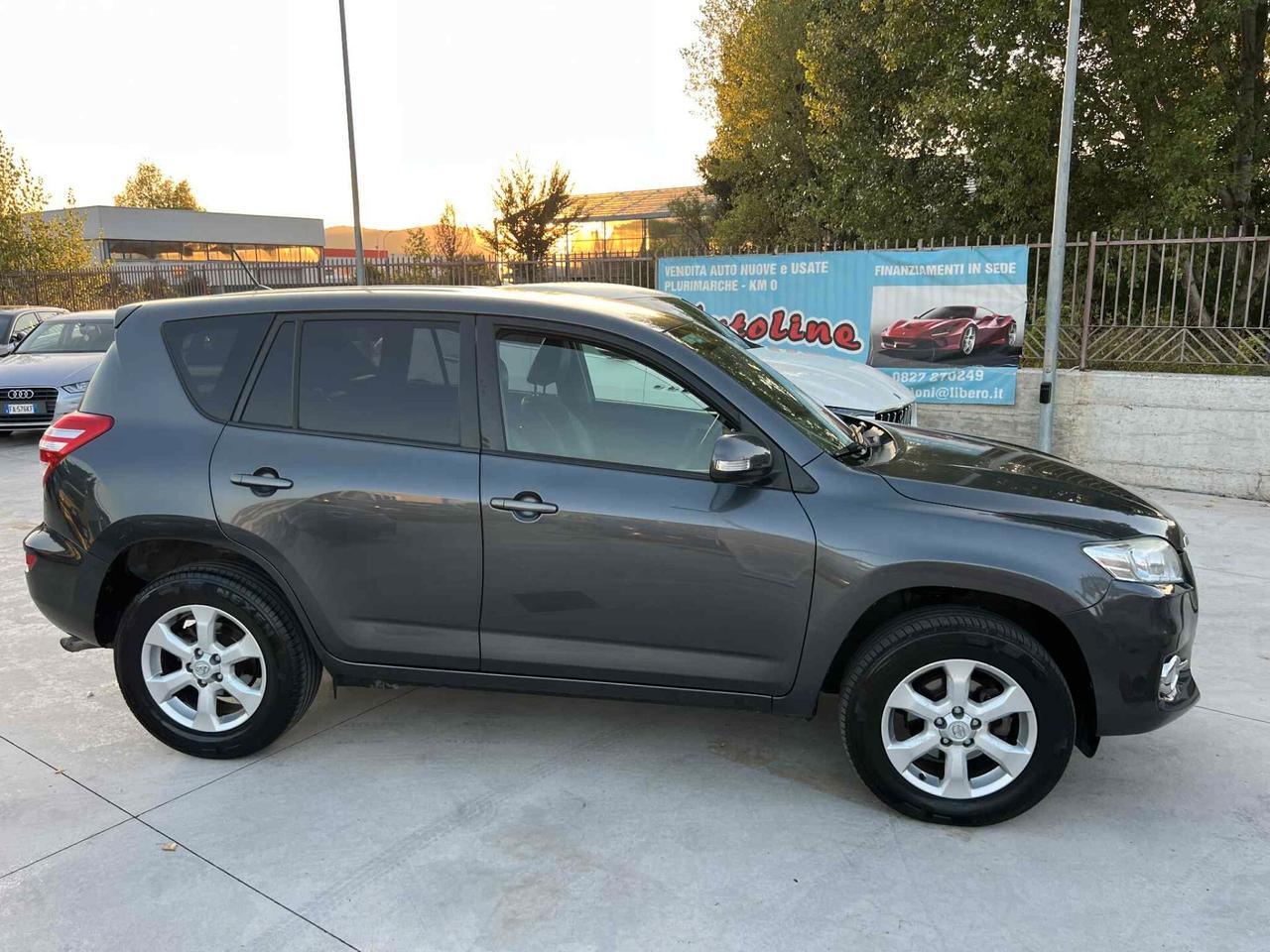 Toyota RAV 4 CROSSOVER 2.2 150Cv 4x4 -UNICO P-