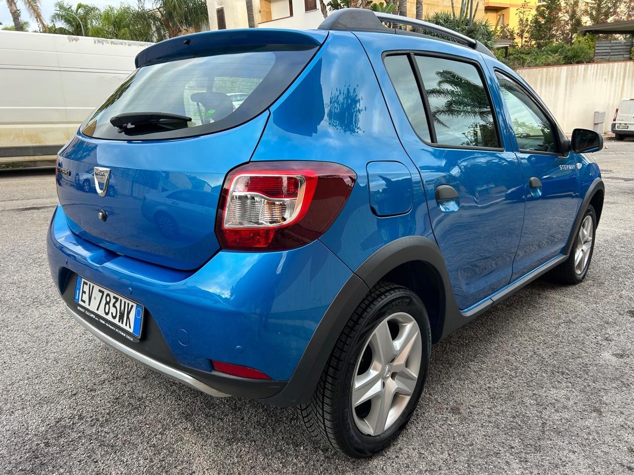 Dacia Sandero Stepway 1.5 dCi Solo 30000 km !!!!!!