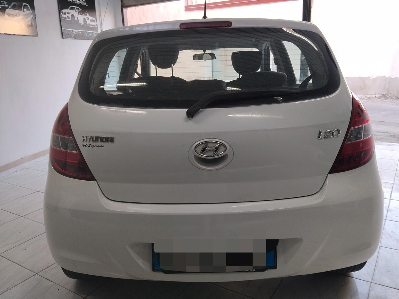 Hyundai i20 1.2 benzina 2010 CON GARANZIA