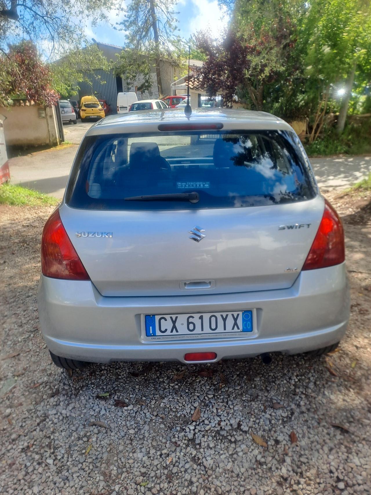 Suzuki Swift 1.3 4x4 5p. GL