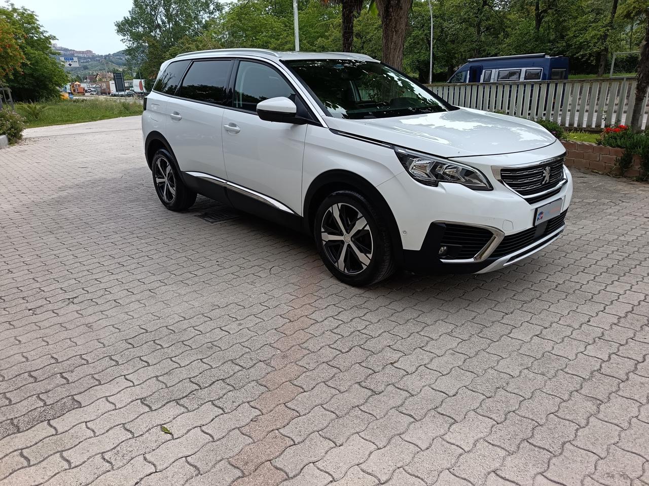 PEUGEOT 5008 BlueHDi 120 S&S EAT6 Allure 7Posti