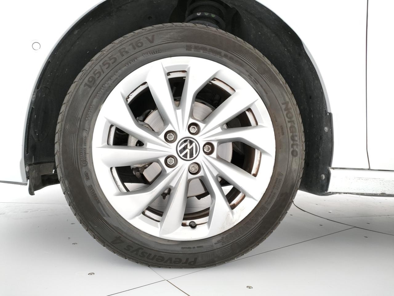 Volkswagen Polo 1.0 tsi style 95cv dsg