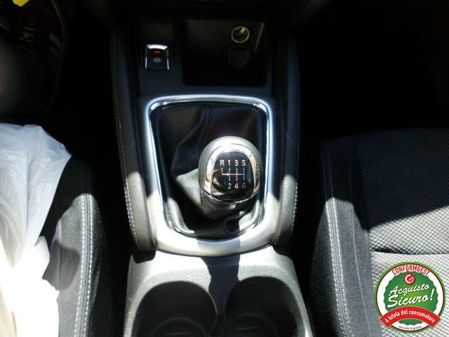 NISSAN Qashqai 1.5 dCi 2WD N-Connecta