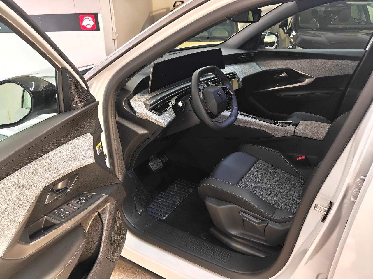 PEUGEOT 3008 3ª serie 3008 Hybrid 145 e-DCS6 A...