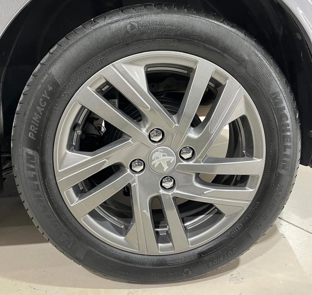 Peugeot 208 PureTech 75 Stop&Start 5 porte Active Pack