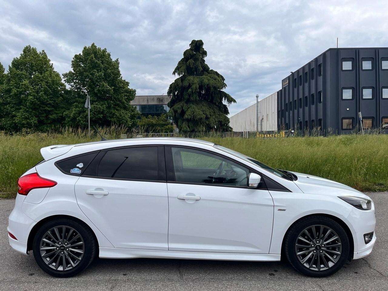 Ford Focus 1.0 EcoBoost 125 CV Start&Stop ST Line