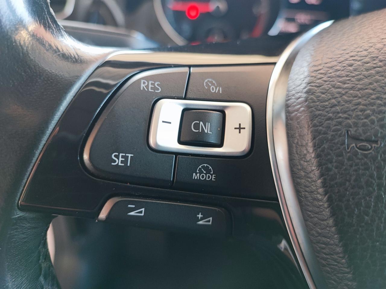 Volkswagen Golf 1.6 TDI 5p. Highline BlueMotion Technology