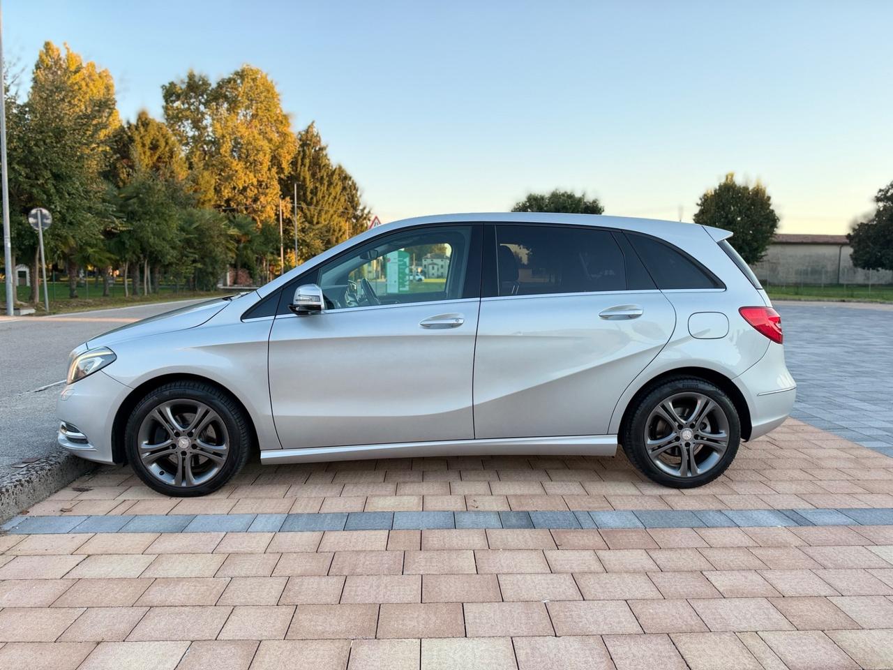 Mercedes-benz B 180 CDI Premium