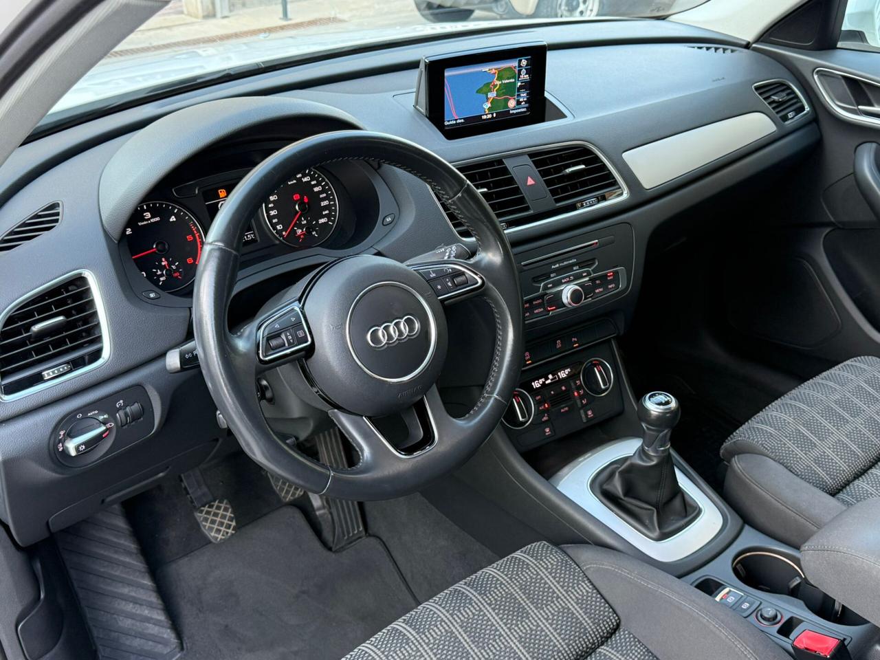 Audi Q3 2.0 TDI MANUALE SPORT DESIGN ED.-UNIPROPRIETARIO