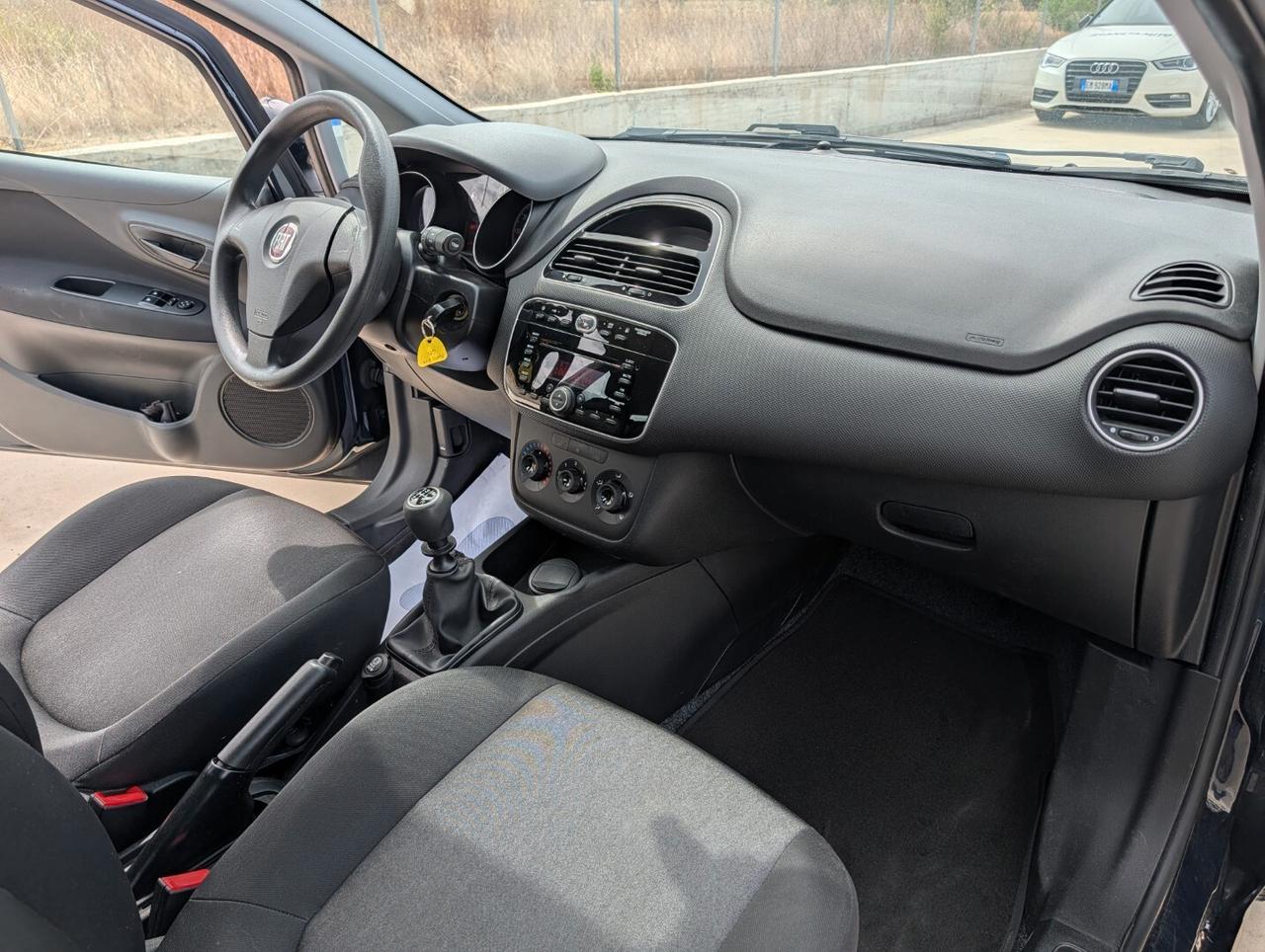 Fiat Punto 1.4 8V 5 porte Easypower Young Gpl '15