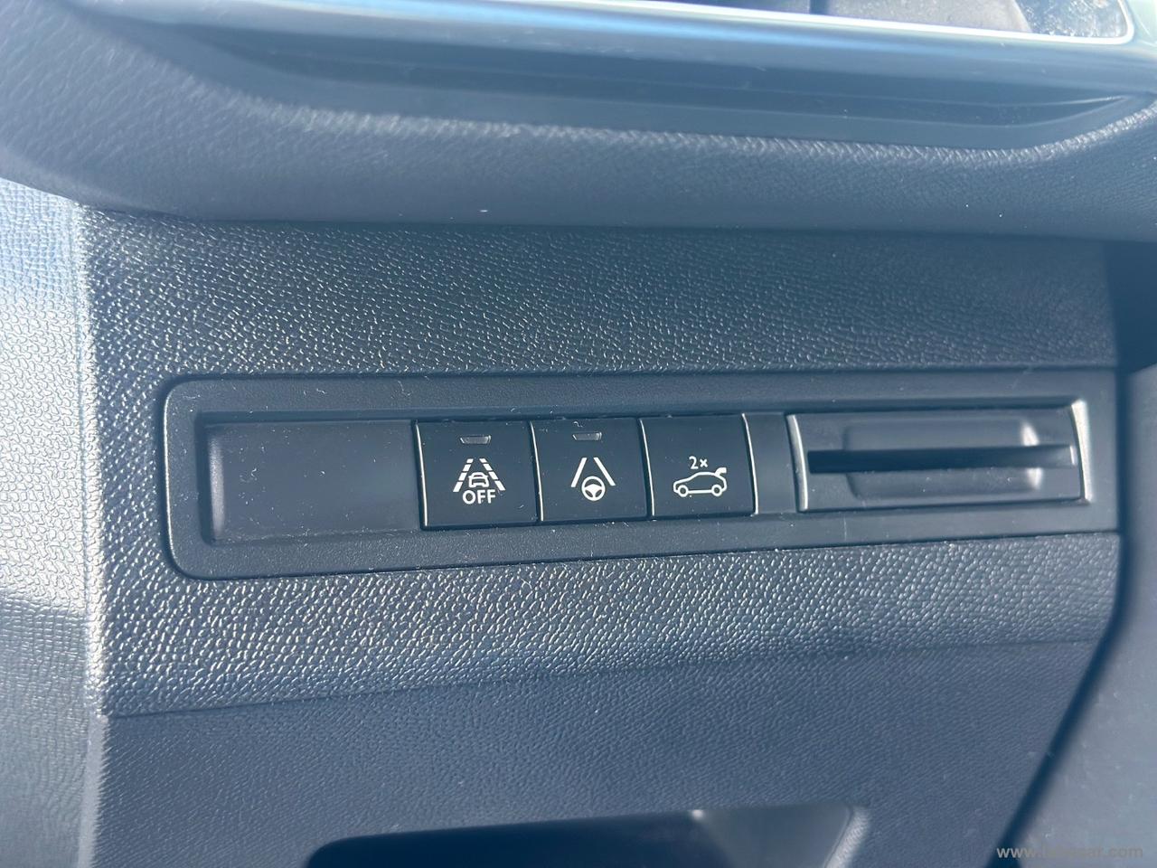 PEUGEOT 3008 BlueHDi 130 S&S EAT8 GT