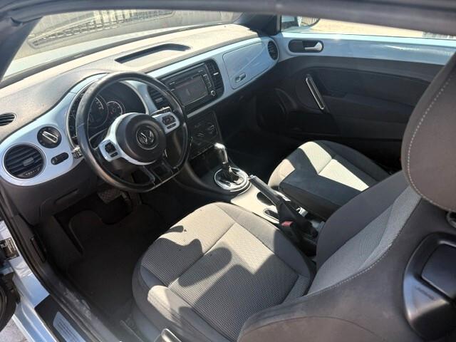 Volkswagen Maggiolino Cabrio 1.6 TDI DSG Design