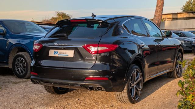 MASERATI Levante V6 AWD 3.0d 349cv ASSIST FRENATA TETTO PANORAMICO