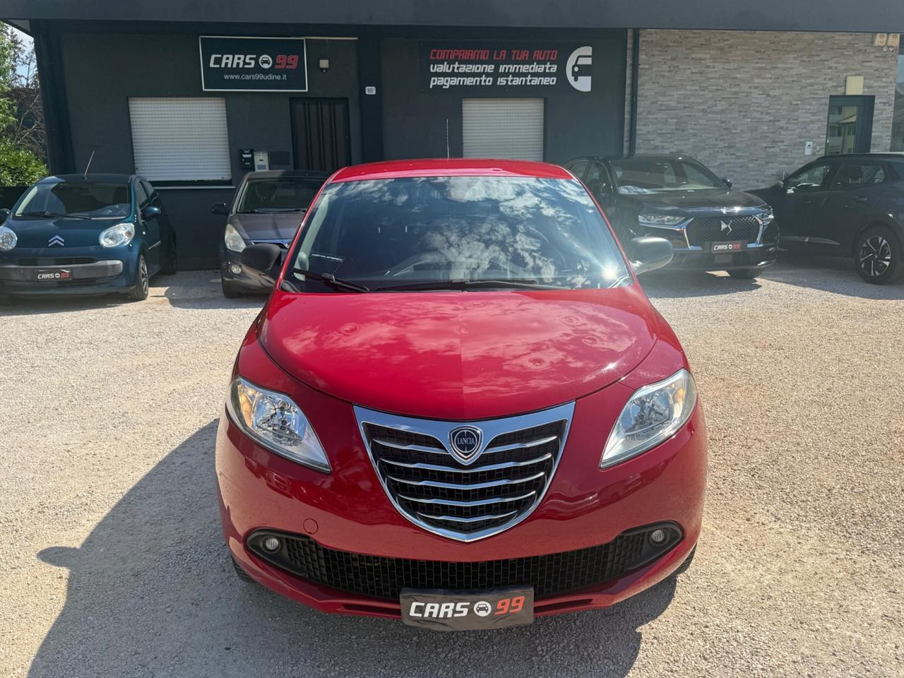 Lancia Ypsilon 0.9 TwinAir 85 CV 5 porte S&S Gold