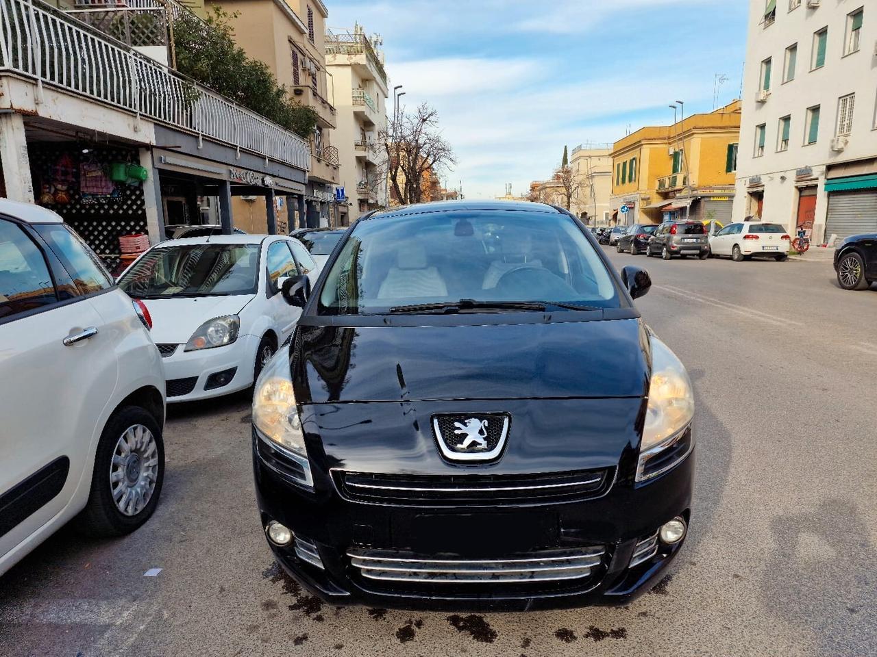 Peugeot 5008 2.0 HDi 150CV Business