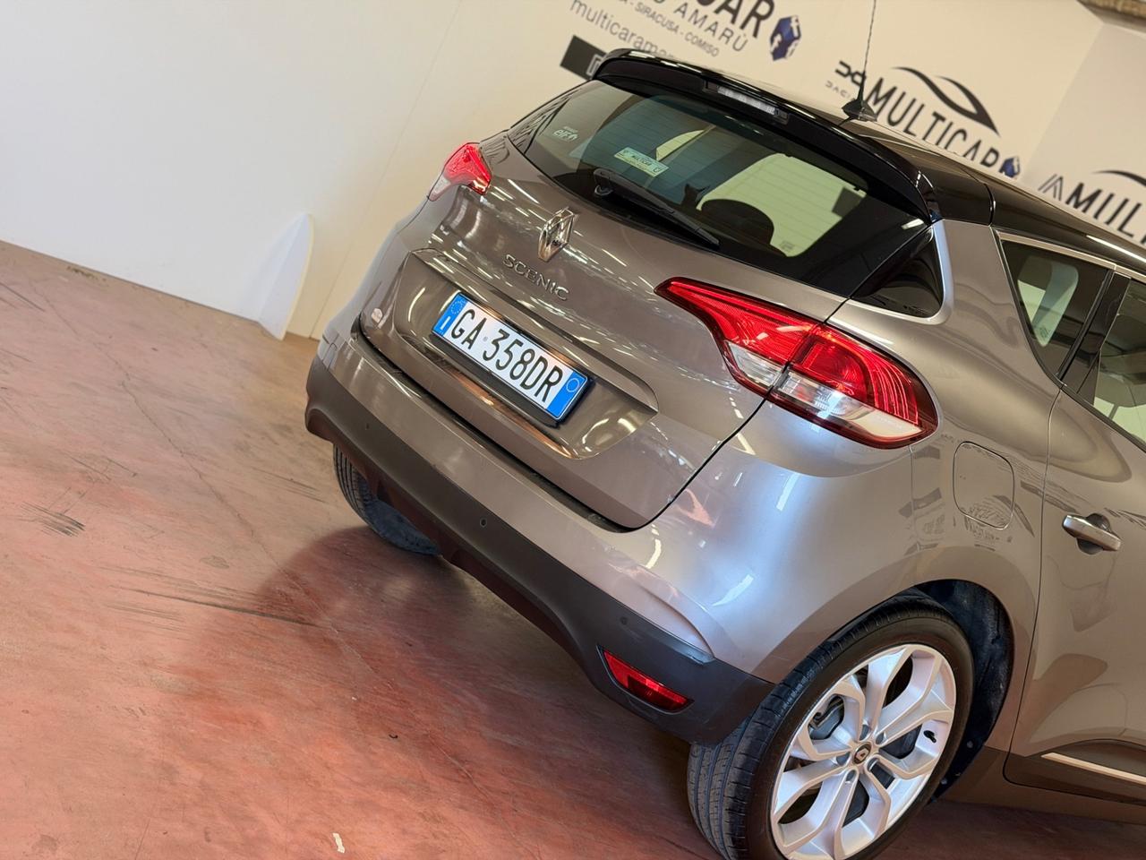 Renault Scenic Blue dCi 150 CV Sport Edition2