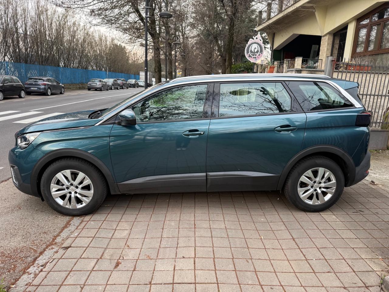 Peugeot 5008 BlueHDi 130 S&S Business
