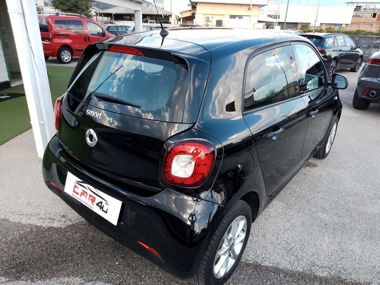 Smart ForFour 70 1.0 Passion LED - NEOPATENTATI