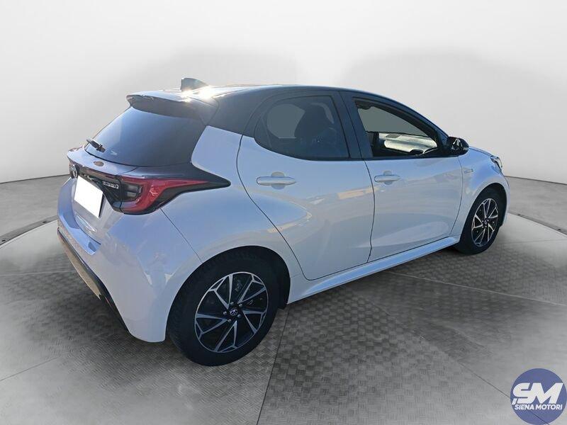 Toyota Yaris Hybrid Style MY21