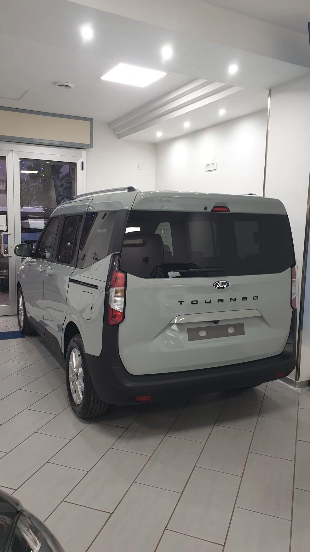 Ford Tourneo Courier Tourneo Courier Titanium 1.0 EcoBoost 125 cv